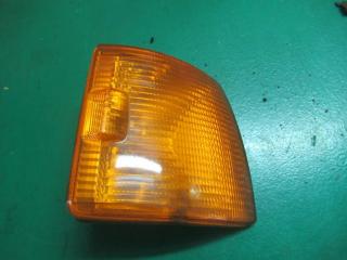 поворотник правый Volkswagen Transporter T4 1996