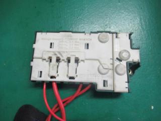 блок предохранителей BMW 5 серия E39 1996, 61138370640