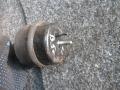 подушка крепления двигателя Volkswagen Passat B5 2001 - фото №4