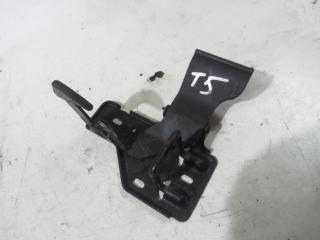 замок капота Volkswagen Transporter T5 2006