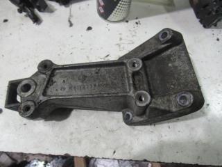 кронштейн двигателя Mercedes-Benz Sprinter 1 поколение (W901-905) [рестайлинг] 2002, 2.2 л., дизель, A6112230404