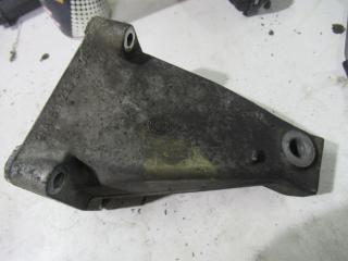 кронштейн двигателя Mercedes-Benz Sprinter 1 поколение (W901-905) [рестайлинг] 2002, 2.2 л., дизель, A6112230304