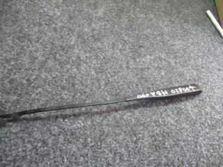 щеткодержатель (поводок стеклоочистителя, дворник) Mercedes-Benz A-Класс W168/V168 [рестайлинг] 2002, 1.9 л., бензин, АКПП, хетчбэк 5 дв., A1688200644