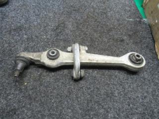 рычаг передний правый Volkswagen Passat B5 1998