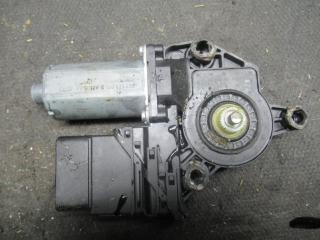 моторчик стеклоподъемника Volkswagen Golf 4 поколение 2004, 1K4839402D