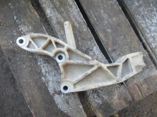 кронштейн КПП Opel Astra H 2005, 1.9 л., дизель, 24459826