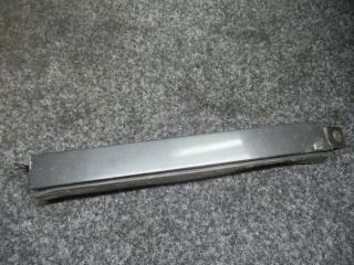 ресничка (ус) правой фары Mercedes-Benz W124 1 поколение 1988