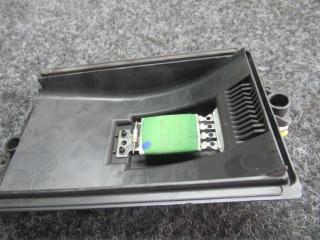 сопротивление печки Volkswagen Bora 1 поколение 2001, 1.6 л., бензин, МКПП, универсал, 1J0819022A