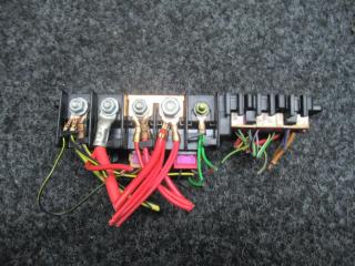 блок предохранителей Volkswagen Passat B5 [рестайлинг] 2003, 8L0941822A