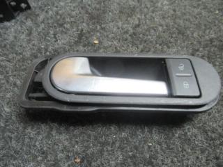 ручка внутренняя передняя левая Volkswagen Golf Plus 1 поколение 2006, 5M0837197