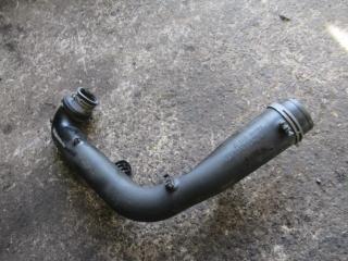 патрубок интеркулера Volkswagen Golf 4 поколение 2004, 1.9 л., дизель, 1K0129654AA