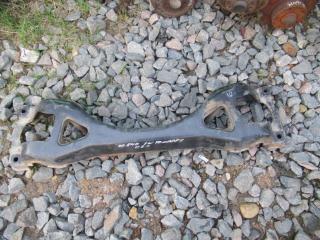 балка подвески задняя Volkswagen Touareg 1 поколение 2005, 3.0 л., дизель, МКПП, внедорожник 5 дв.