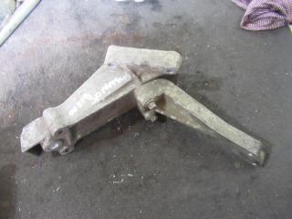 кронштейн двигателя Mercedes-Benz Sprinter 1 поколение (W901-905) [рестайлинг] 2001, 2.2 л., дизель, робот, микроавтобус, A6112230404