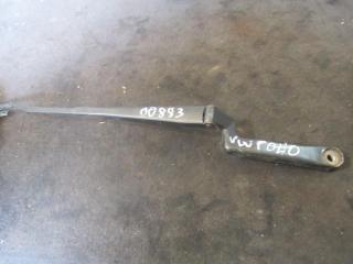 щеткодержатель (поводок стеклоочистителя, дворник) Volkswagen Polo 3 поколение 1998, 1.0 л., бензин, МКПП, хетчбэк 5 дв., 6N1955409