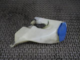 бачок омывателя Volkswagen Polo 3 поколение 1998, 1.0 л., бензин, МКПП, хетчбэк 5 дв.