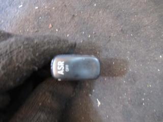 кнопка ручного тормоза (ручника) Audi A4 B5 1996, 1.6 л., бензин, МКПП, седан, 0065450807