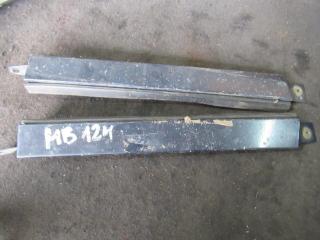 ресничка (ус) фары Mercedes-Benz W124 1 поколение 1989, 1248850385