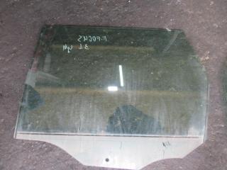 стекло двери задней левой Ford Focus 1 поколение 1999