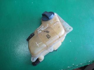 бачок расширительный Volkswagen Passat B5 1997, 1.9 л., дизель, МКПП, универсал, 8D0121403L