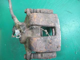 суппорт передний левый Fiat Stilo 1 поколение 2003, 1.6 л., бензин, МКПП, универсал