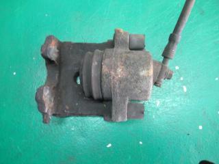 суппорт передний левый Volkswagen Bora 1 поколение 1999, 1.9 л., дизель, МКПП, седан