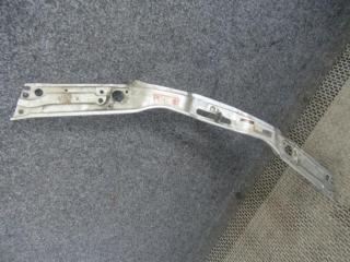 передняя панель крепления облицовки (телевизор) Audi A6 4A/C4 1994, 2.5 л., дизель, МКПП, универсал