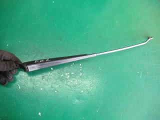 щеткодержатель (поводок стеклоочистителя, дворник) Ford Mondeo 2 поколение 1998, 93BG17526H1A