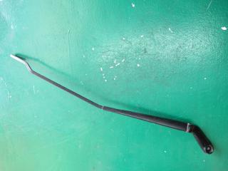 щеткодержатель (поводок стеклоочистителя, дворник) Volkswagen Golf 3 поколение 1999, 1J1955410A