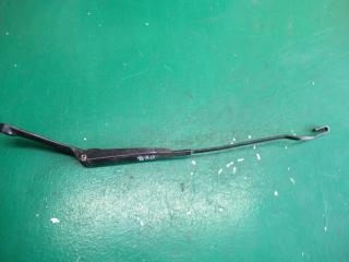 щеткодержатель (поводок стеклоочистителя, дворник) Opel Vectra B 1996, 90504174