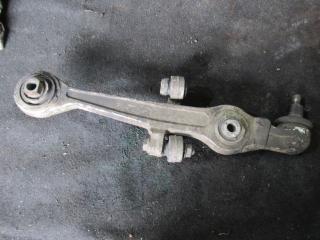 рычаг передний правый Volkswagen Passat B5 1997