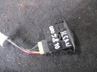 кнопка стеклоподъемника Hyundai Santamo 1 поколение 1998, 2.0 л., бензин, АКПП, минивэн