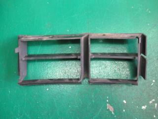 заглушка (решетка) в бампер BMW 5 серия E39 [рестайлинг] 2003, 2.5 л., бензин, МКПП, седан, 511182356739