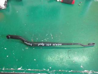 щеткодержатель (поводок стеклоочистителя, дворник) Opel Signum C 2003, 2.0 л., бензин, МКПП, универсал, 09185812LH