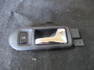 ручка внутренняя передняя правая Volkswagen Passat B5 1998