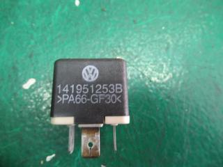 реле (прочие) Audi A6 C5 [рестайлинг] 2003, 2.5 л., дизель, МКПП, универсал, 141951253B