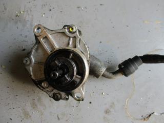 насос вакуумный Mercedes-Benz E-Класс W210/S210 1998, 2.2 л., дизель, A6112300065