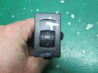 кнопка обогрева сидений Volkswagen Sharan 1 поколение [рестайлинг] 2001, 1.9 л., дизель, МКПП, минивэн, 7M3963563