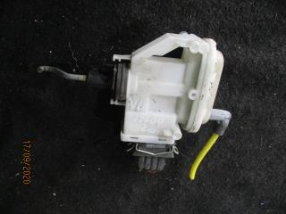 активатор (привод) замка двери Volkswagen Passat B4 1994, 2.0 л., бензин, МКПП, универсал, 357862153H