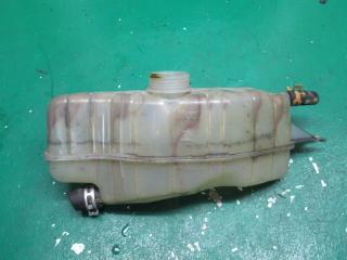 бачок расширительный Renault Modus 1 поколение 2005, 1.4 л., бензин, МКПП, хетчбэк 5 дв., 8200149742J