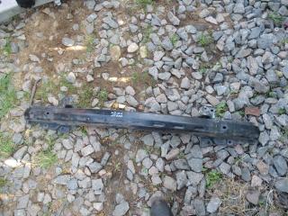 усилитель бампера переднего Volkswagen Golf 3 поколение 1999, 1.6 л., бензин, МКПП, хетчбэк 5 дв., 1J0806636