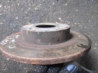 диск тормозной передний Opel Agila 1 поколение (A) 2001, 1.2 л., бензин, МКПП, минивэн