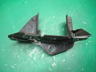 кронштейн КПП Ford Mondeo 3 поколение 2001, 2.0 л., бензин, МКПП, универсал, 1S717M123BC