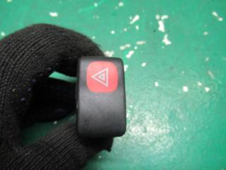 кнопка аварийной сигнализации Volkswagen Polo 3 поколение 1999, 1.6 л., бензин, МКПП, седан, 6N1953235