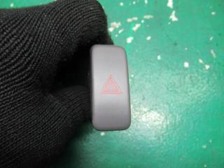 кнопка аварийной сигнализации Mazda Premacy 1 поколение 2001, 2.0 л., дизель, МКПП, минивэн