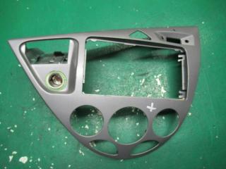 рамка под магнитолу Ford Focus 1 поколение 2001, 1.6 л., бензин, АКПП, универсал, 98ABA046A04