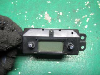 часы Ford Focus 1 поколение 2001, 1.6 л., бензин, АКПП, универсал, 98AB15000CCW