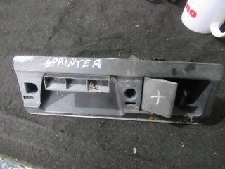 ручка внутренняя задняя правая Mercedes-Benz Sprinter W901-904 1998, 9017600061