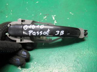 ручка наружная задняя правая Volkswagen Passat B5 1998, 1.8 л., бензин, МКПП, универсал