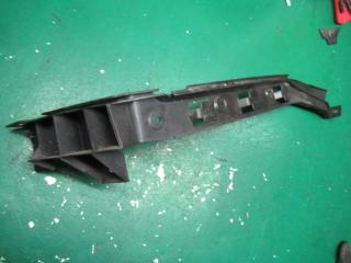 крепление бампера Skoda Fabia 1 поколение (6Y) 2001, 1.4 л., бензин, МКПП, хетчбэк 5 дв., 1J5807394