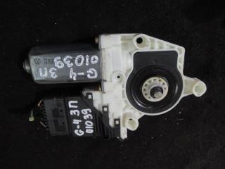 моторчик стеклоподъемника задний правый Volkswagen Golf 3 поколение 1999, 1.9 л., дизель, МКПП, хетчбэк 5 дв., 1J4959812C